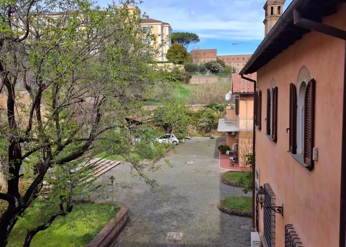 Alberici Konukevi Roma